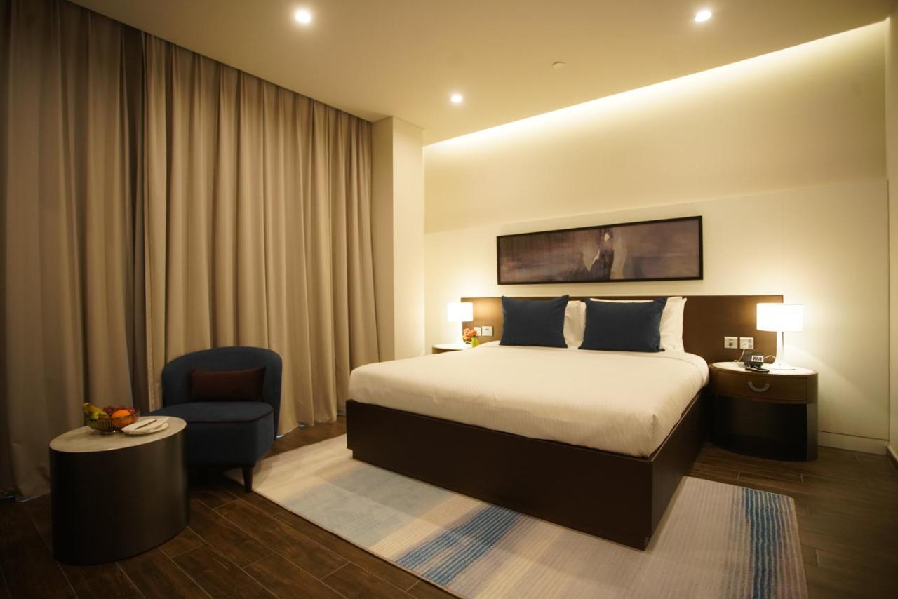 C - Hotel And Suites Doha Exterior foto