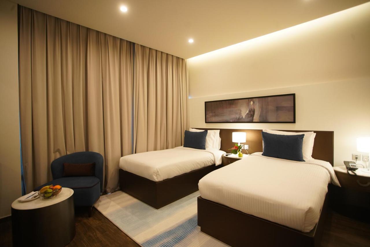 C - Hotel And Suites Doha Exterior foto