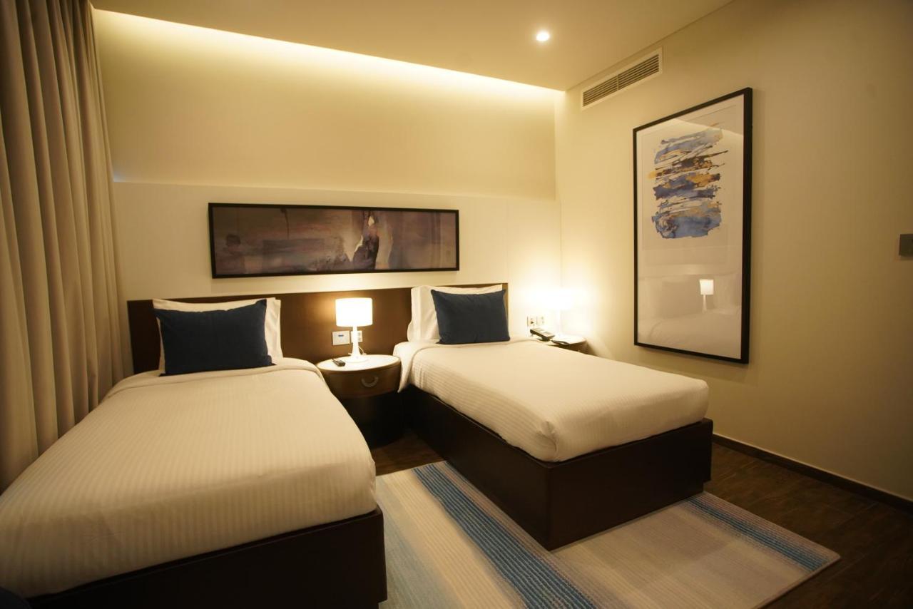 C - Hotel And Suites Doha Exterior foto
