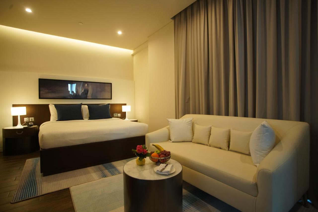 C - Hotel And Suites Doha Exterior foto